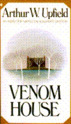 Venom House N/A 9780020259015 Front Cover