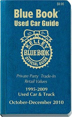 Kelley Blue Book Used Car Guide, October-December 2010 Consumer Edition N/A 9781936078035 Front Cover