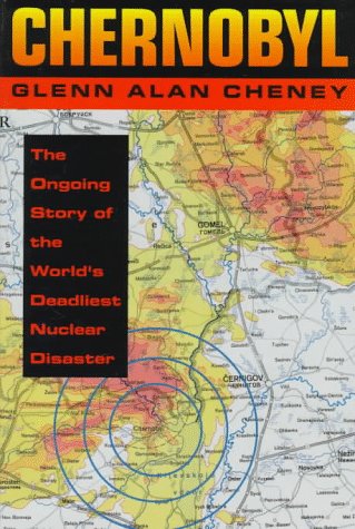 Chernobyl Ongoing Story/Nuclear Disaster  1993 9780027183054 Front Cover