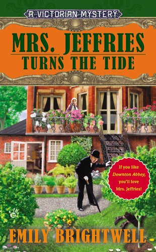 Mrs. Jeffries Turns the Tide  N/A 9780425252123 Front Cover