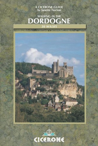 Walking in the Dordogne 31 Walks  2004 9781852844158 Front Cover