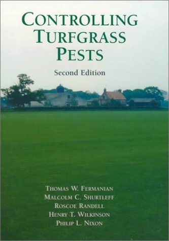 Controlling Turfgrass Pests  2nd 1997 9780134624334 Front Cover
