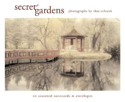 Secret Gardens Notecards 20 Assorted Notecards and Envelopes N/A 9780811840354 Front Cover
