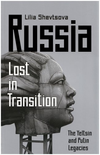 Russia: Lost in Transition The Yeltsin and Putin Legacies  2007 9780870032363 Front Cover
