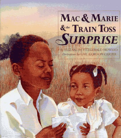 Mac and Marie and the Train Toss Surprise   1993 9780027446401 Front Cover
