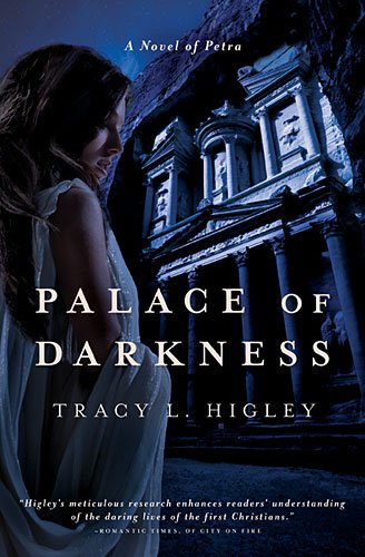 Palace of Darkness   2014 9781401687502 Front Cover