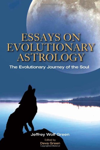 Essays on Evolutionary Astrology The Evolutionary Journey of the Soul N/A 9781902405520 Front Cover