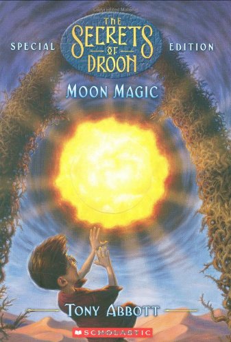 Moon Magic  Special  9780439902557 Front Cover