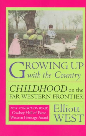 Growing up with the Country   1989 (Reprint) 9780826311559 Front Cover
