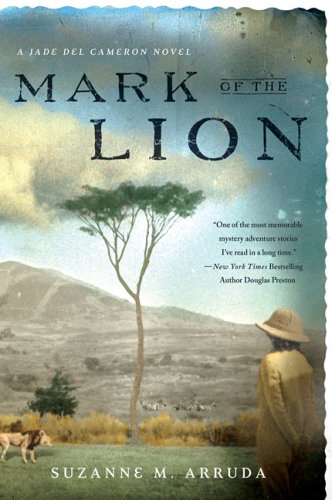 Mark of the Lion A Jade Del Cameron Mystery N/A 9780451219589 Front Cover