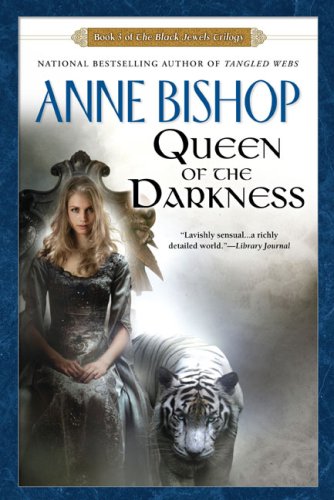 Queen of the Darkness  N/A 9780451461711 Front Cover