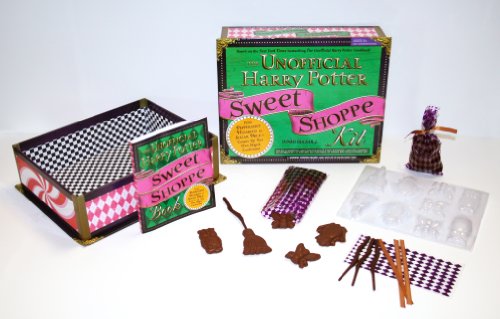 Unofficial Harry Potter Sweet Shoppe Kit From Peppermint Humbugs to Sugar Mice - Conjure up Your Own Magical Confections  2011 9781440527715 Front Cover