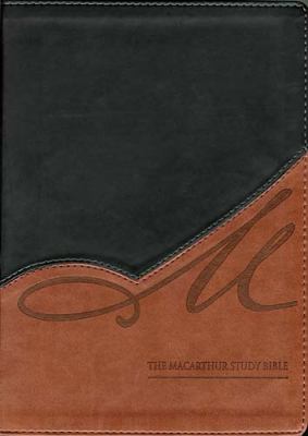 MacArthur Study Bible   2007 (Revised) 9780718020743 Front Cover