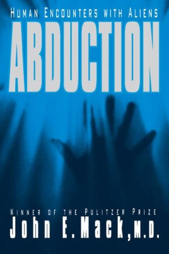 Abduction: Human Encounters with Aliens  N/A 9781416575801 Front Cover