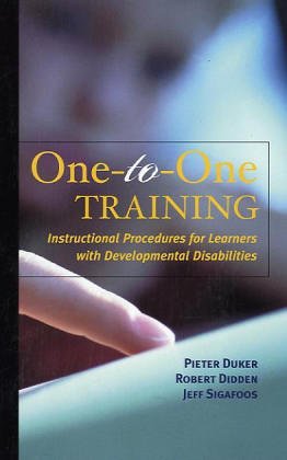 One-To-One Training Instructional Procedures for Learners with Developmental Disabilities  2004 9780890799802 Front Cover