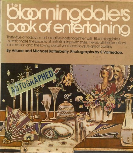 Bloomingdale's Book of Entertaining N/A 9780394400822 Front Cover