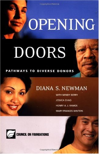 Opening Doors Pathways to Diverse Donors  2002 9780787958848 Front Cover