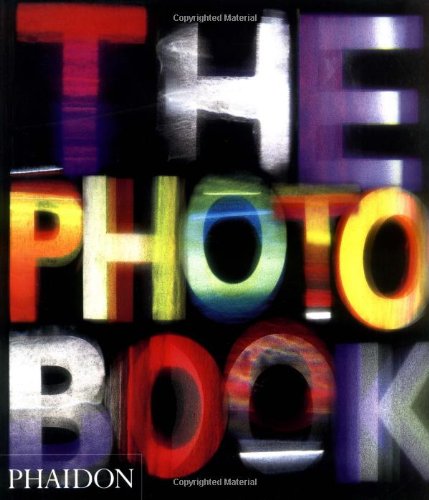 Photography Book   2005 (Revised) 9780714844886 Front Cover