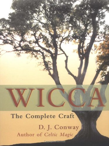 Wicca The Complete Craft  2001 9781580910927 Front Cover