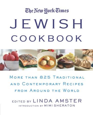 New York Times Jewish Cookbook More Than 825 Traditional and Contemporary Recipes from Around the World  2002 (Revised) 9780312290931 Front Cover