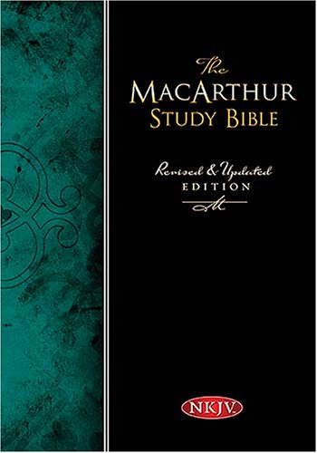 MacArthur Study Bible-NKJV   2006 (Revised) 9780718018993 Front Cover