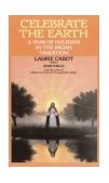 Celebrate the Earth A Year of Holidays in the Pagan Tradition  9780385309202 Front Cover