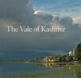 Vale of Kashmir 2008 9780393065251 Front Cover