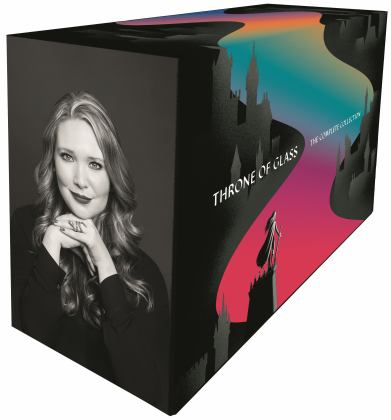 Throne of Glass: paperback box set 1st 9781639733408 Front Cover