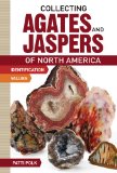 Collecting Agates and Jaspers of North America  9781440237454 Front Cover