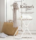 Knitter's Year 52 Make-in-a-Week Projects - Quick Gifts and Seasonal Knits 2010 9781570764615 Front Cover