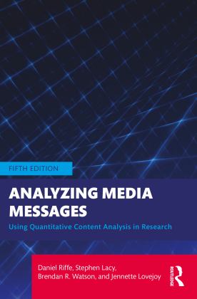     ANALYZING MEDIA MESSAGES  9781032264677 Front Cover