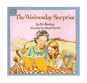 Wednesday Surprise  9780395547762 Front Cover