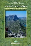 Walking in Mallorca Classic Mountain Walks in Mallorca 4th 2010 Revised  9781852844882 Front Cover