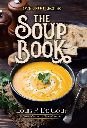 Soup Book Over 700 Recipes  9780486826943 Front Cover